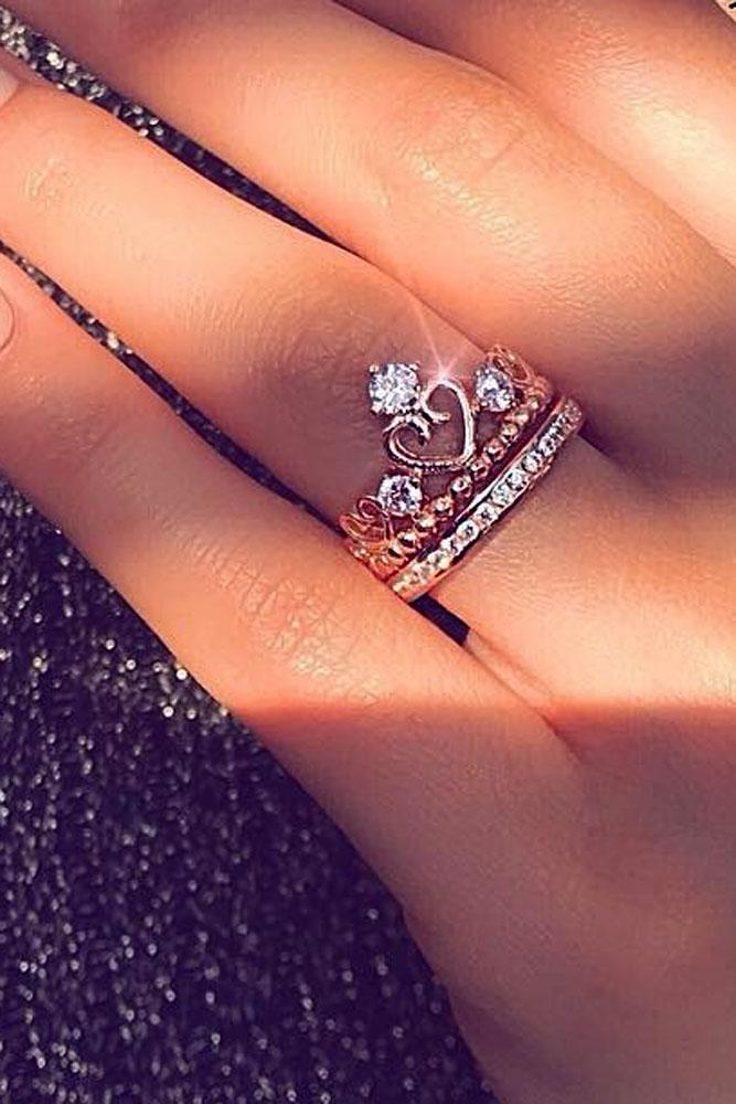 21 Unique Engagement Rings That Will Make Her Happy Oh So Perfect