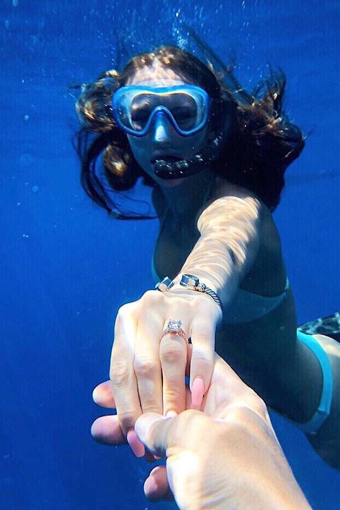 Beach Proposal Ideas Underwater Proposal Brilliant Engagement Ring