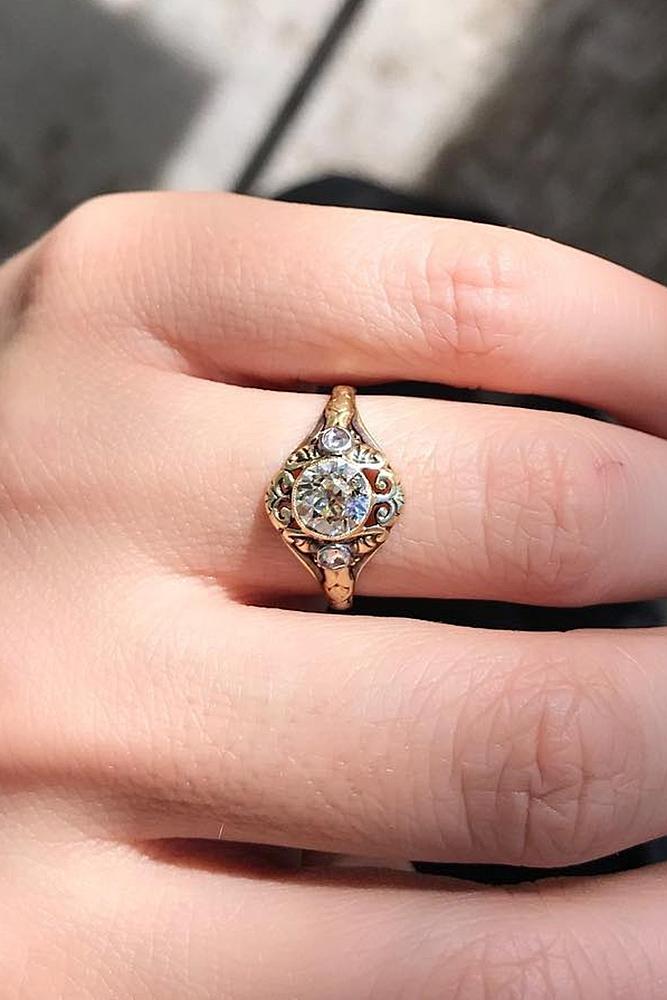 vintage engagement rings round cut gold halo