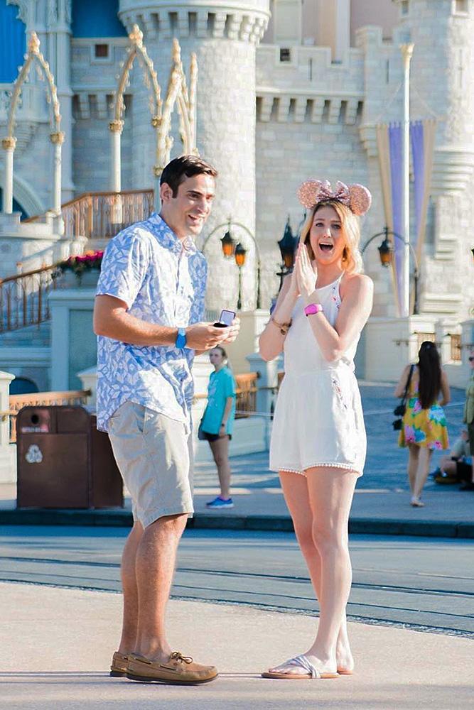 disney proposals man propose a woman romantic