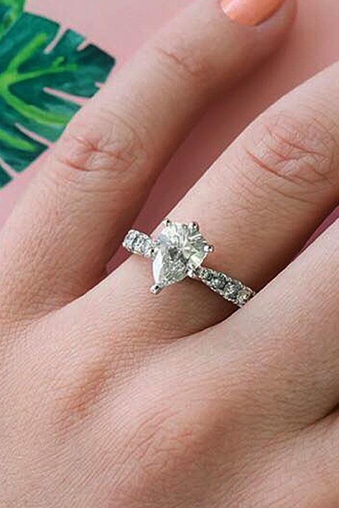 pear shaped engagement rings solitaire diamond white gold