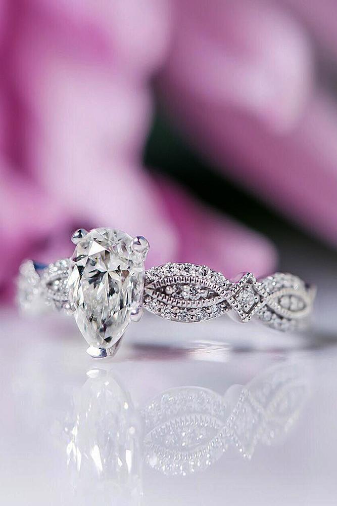 pear shaped engagement rings white gold -twist solitaire