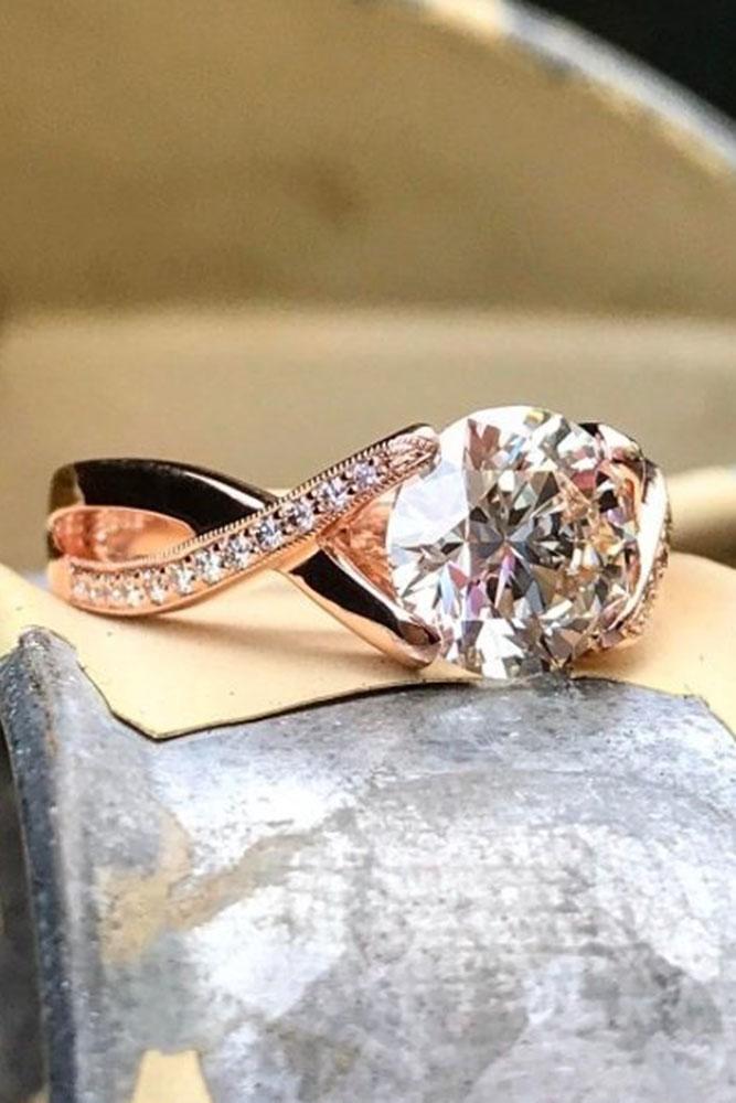 round engagement rings twist band rose gold center diamond