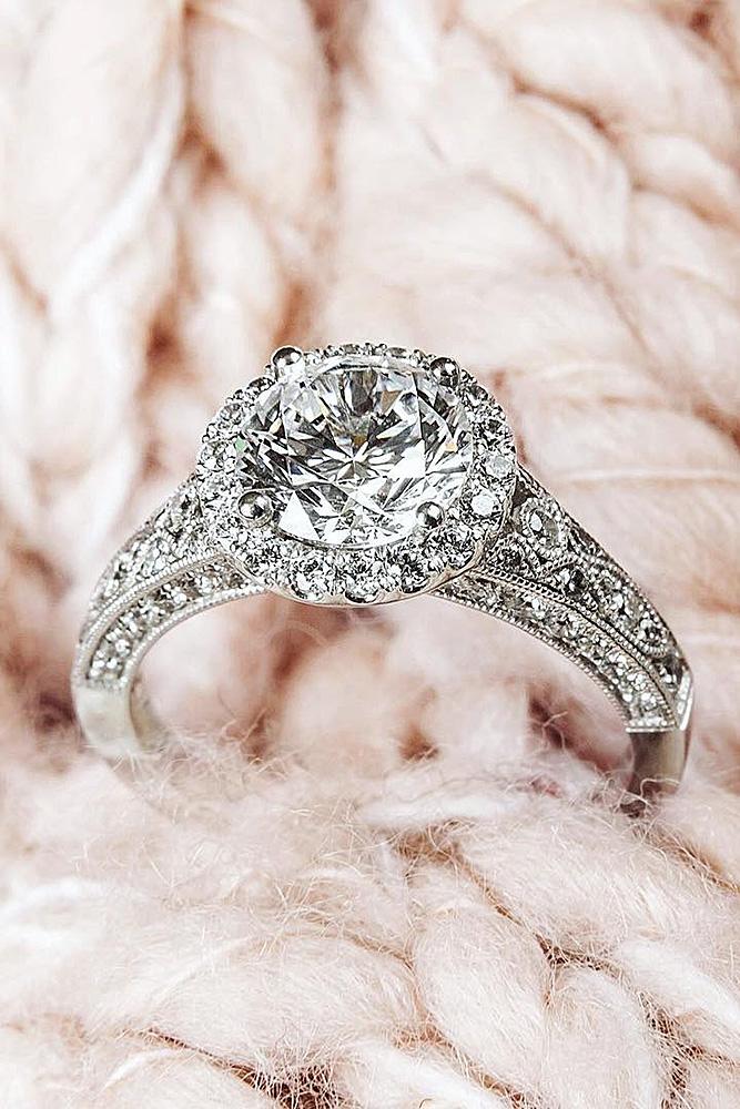 round engagement rings vintage white gold
