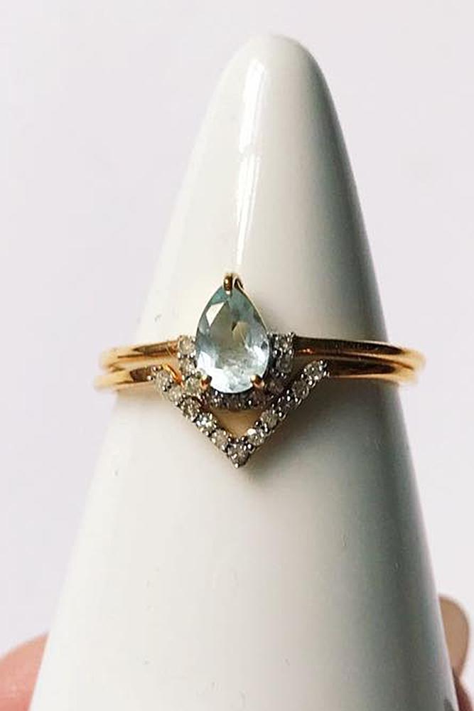 aquamarine engagement rings rose gold modern design pear cut aquamarine style