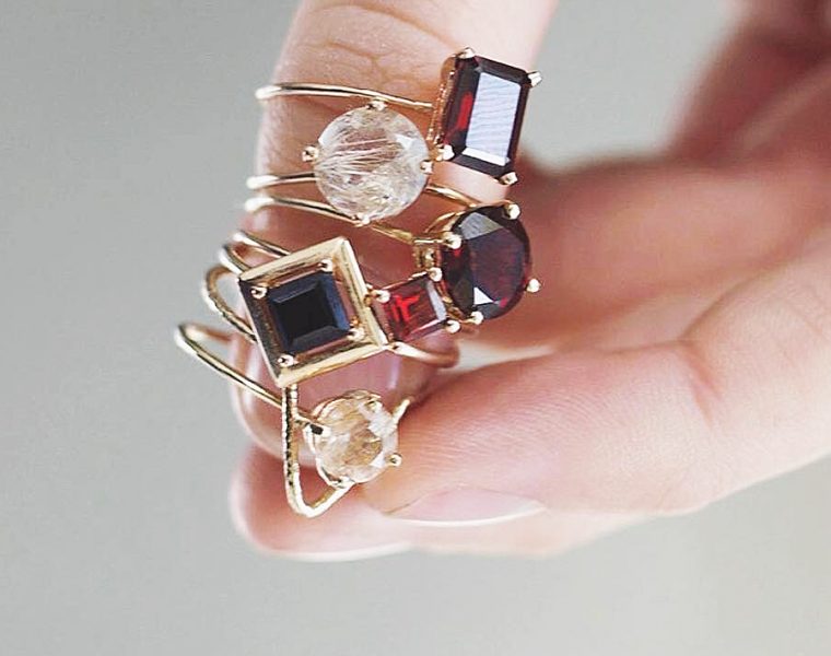 modern engagement rings gemstones solitaire gold
