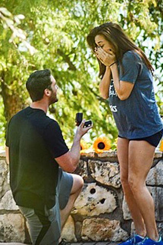 wedding proposal man propose a woman