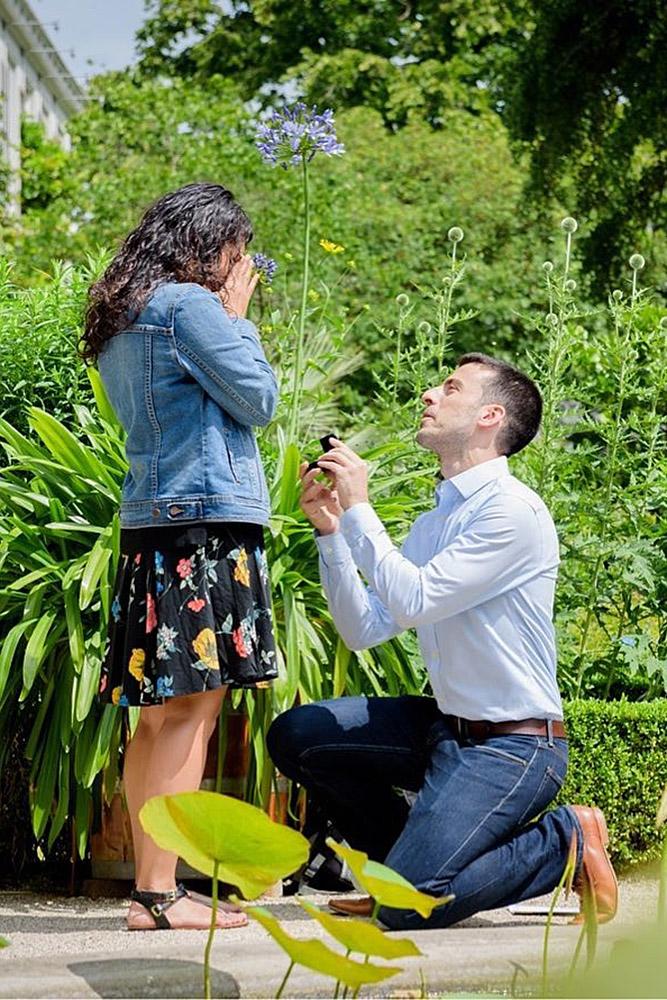 best proposals man propose a woman