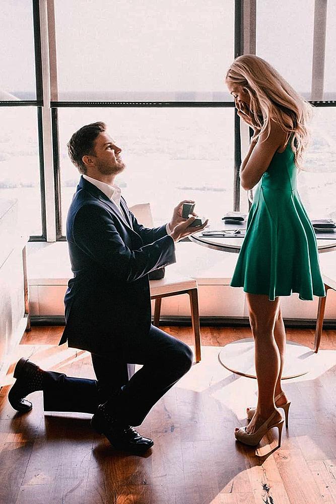 best proposals man propose a woman beautiful