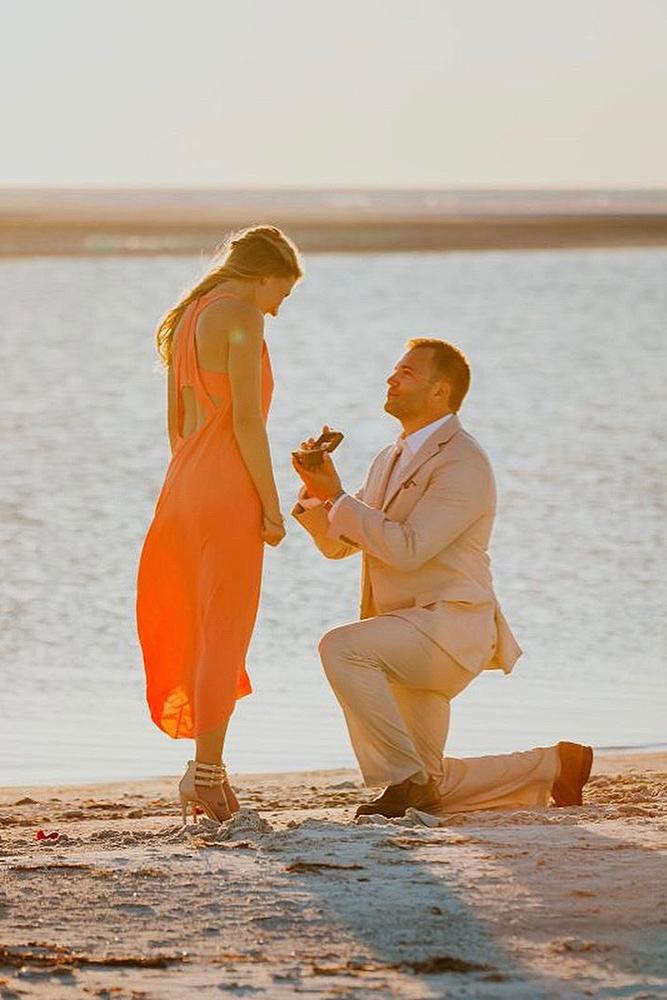 best proposals perfect proposal at the beach