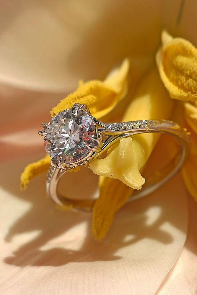  gold engagement rings solitaire gold round cut diamond