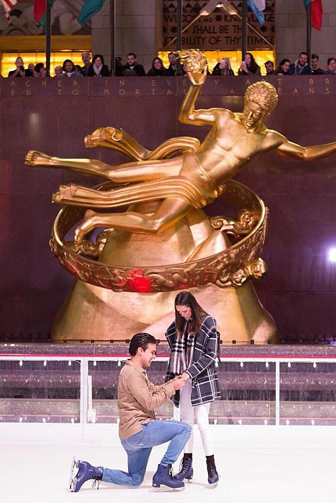 christmas proposal at the ice