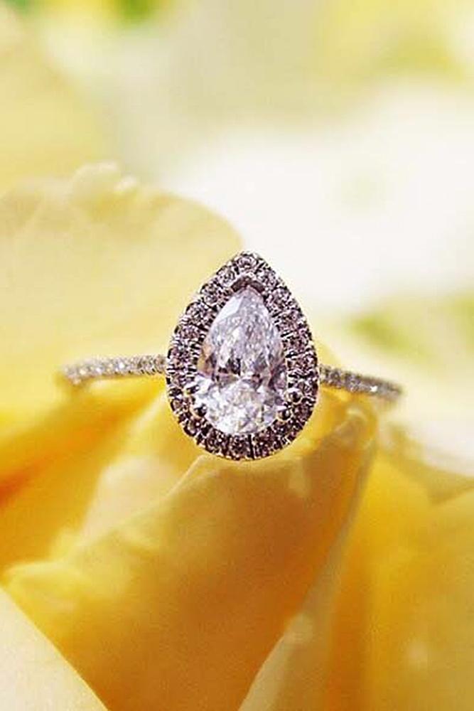 custom engagement rings pear cut halo gold diamond
