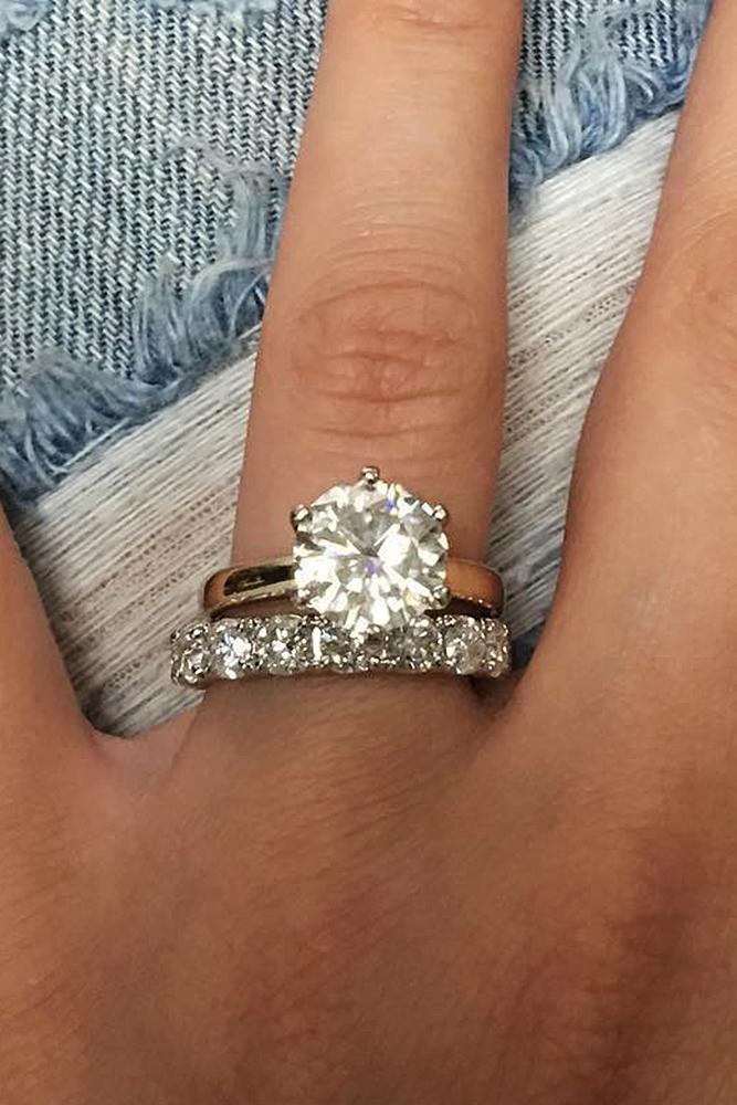 custom engagement rings round cut diamond rose gold wedding set