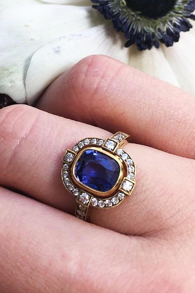 best vintage engagement rings sapphire gold halo