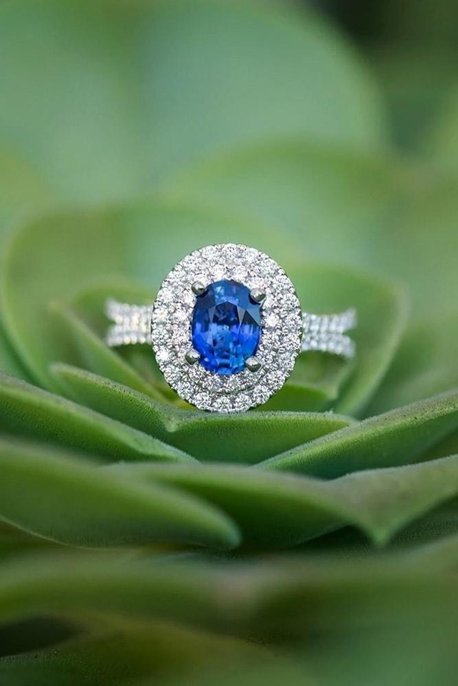 sapphire engagement rings white gold oval cut blue sapphire in double diamond halo split shank