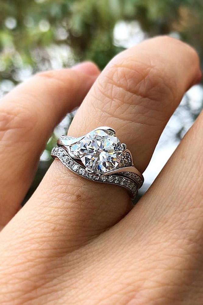unique engagement rings gold round cut diamond pave band