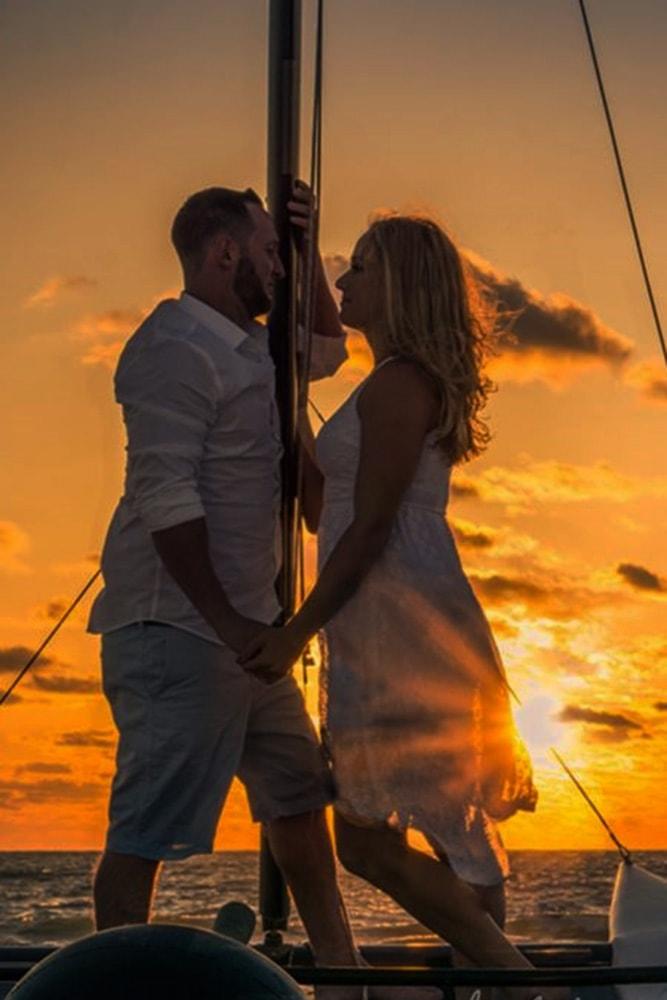 proposals sunset prpopsal ideas on the yacht