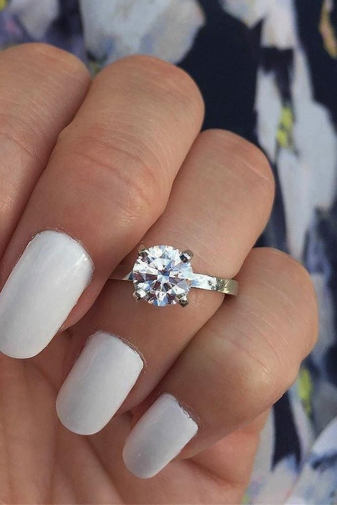 ring trends timeless simple rings white gold round cut diamond classic solitaire