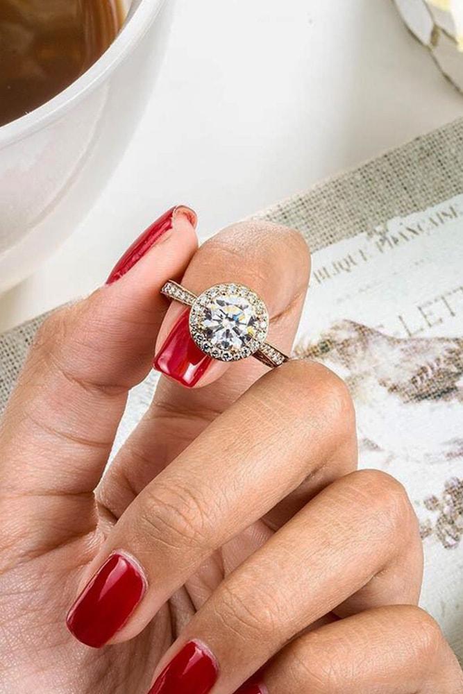 tacori engagement rings round cut diamond halo engagement ring rose gold pave band classic
