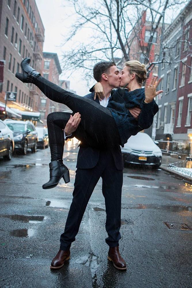 engagement photos fall photo ideas marriage proposal creative-engagement photo ideas romantic engagement photo