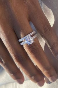 30 Timeless Classic Engagement Rings For Beautiful Women