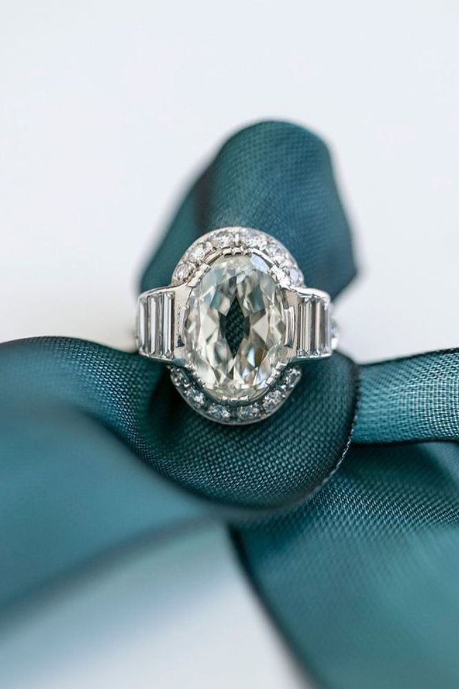 best vintage engagement rings in white gold1