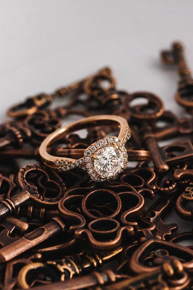 ring trends rose gold engagement rings round cut engagement rings halo rings diamond engagement rings