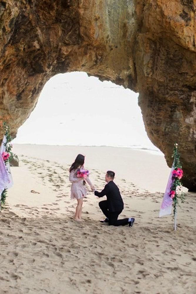 unique proposal ideas best proposal ideas creative proposal ideas unique proposals engagement photos beach proposals