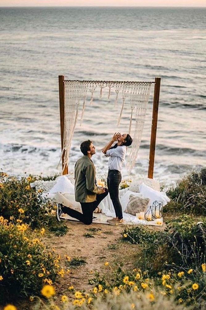 unique proposal ideas best proposal ideas creative proposal ideas unique proposals engagement photos beach proposals