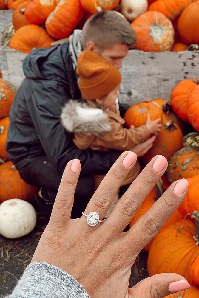 27 Engagement Photos That Inspire To Say "Yes" | Oh So Perfect Proposal