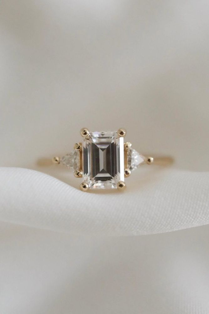 emerald engagement rings simple rings2