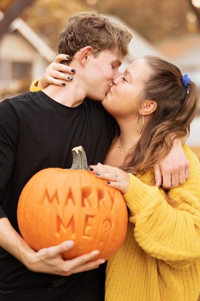 fall proposal ideas halloween proposal ideas unique proposal ideas pumpking proposals