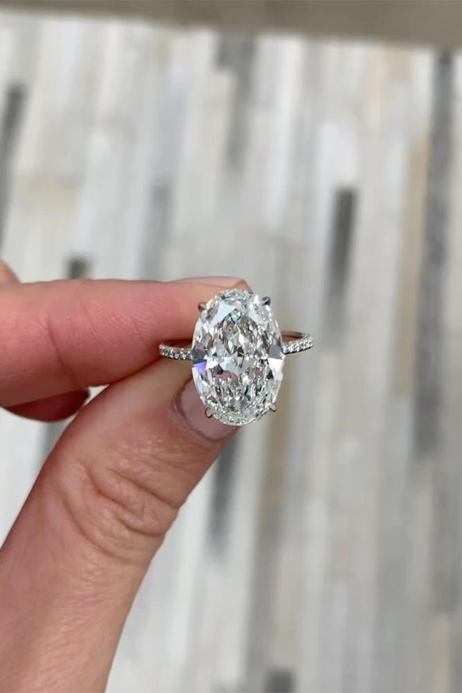 solitaire engagement rings oval cut rings