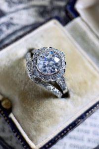 24 Sophisticated Vintage Engagement Rings To Prove Your Love | Oh So ...