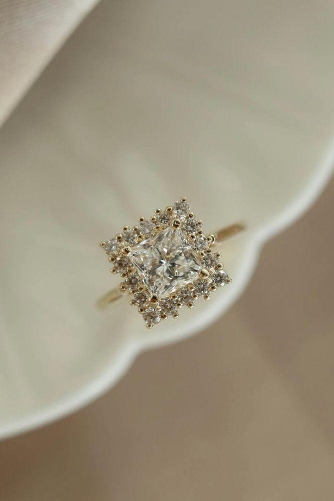 diamond engagement rings diamond halo rings1