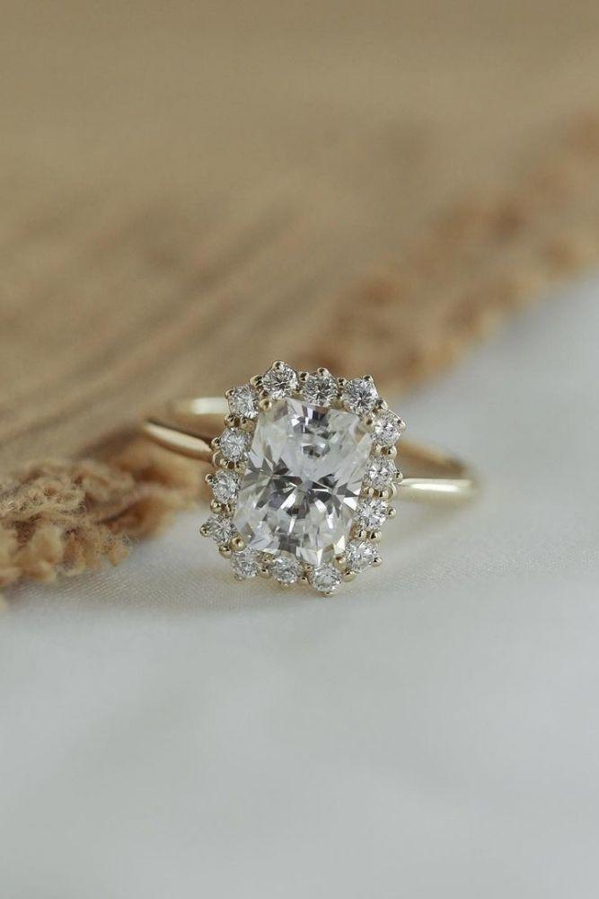 diamond engagement rings stunning diamond halo engagement rings