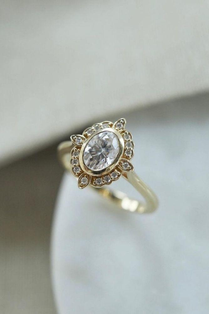 oval engagement rings vintage rings