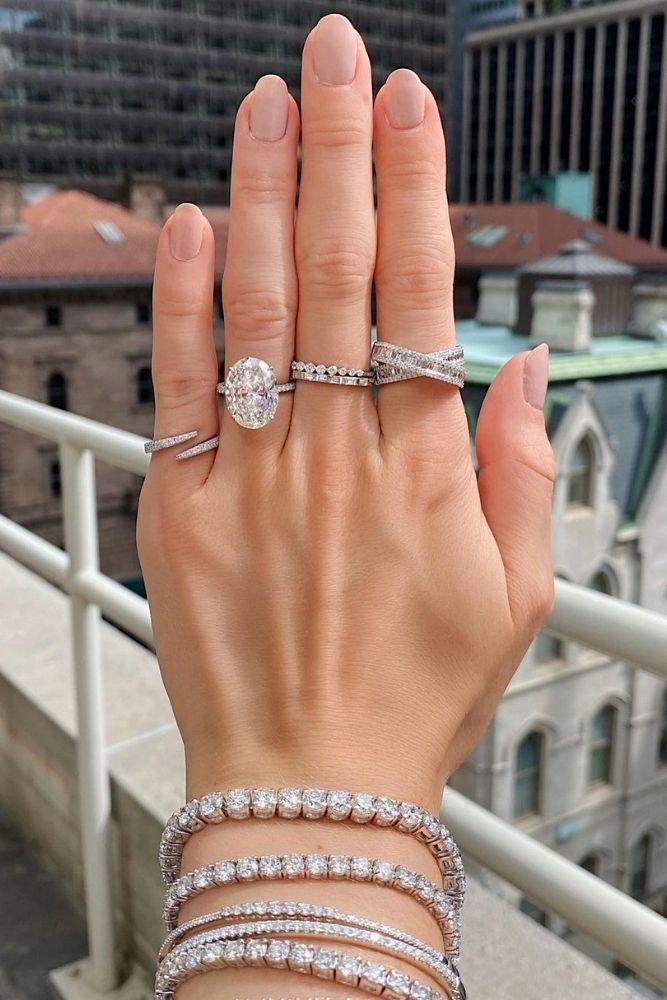 oval engagement ringswedding ring sets2