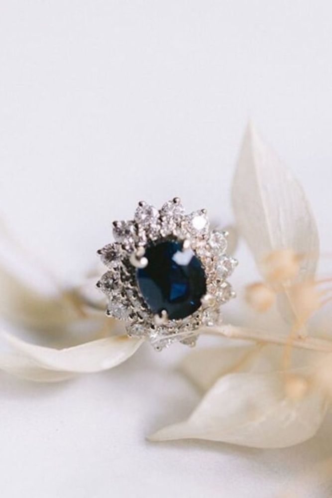 oval engagement rings with colored gemstones