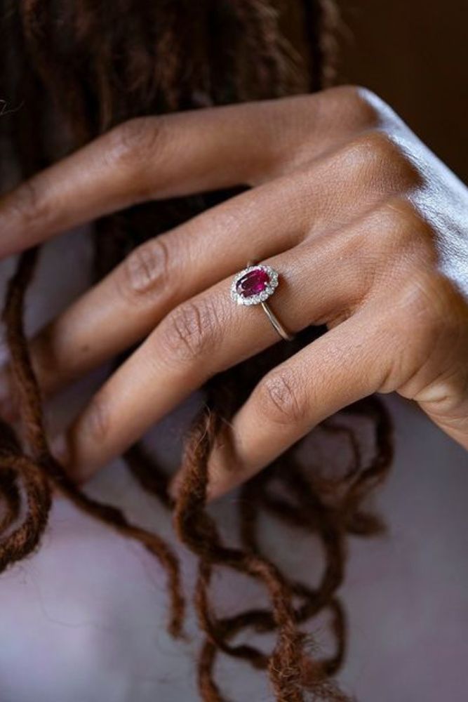 oval engagement rings with unique elements