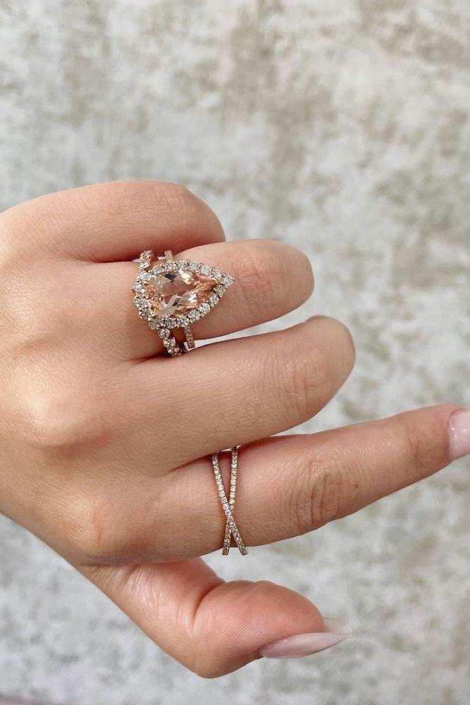 21 Simple Engagement Rings For Girls Who Love Classic | Oh So Perfect ...