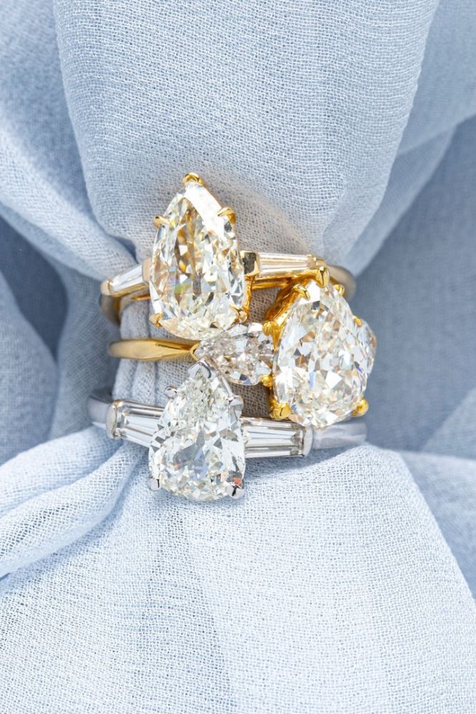 simple engagement rings pear shaped rings