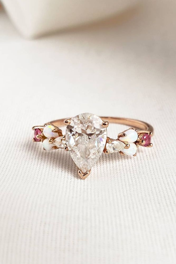 unique engagement rings in rose gold