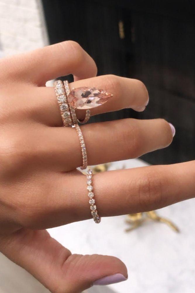 unique engagement rings pear shaped rings1