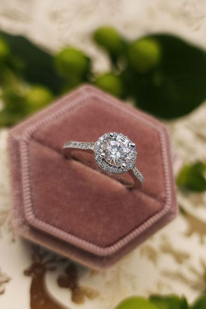 unique engagement rings with round cut stone