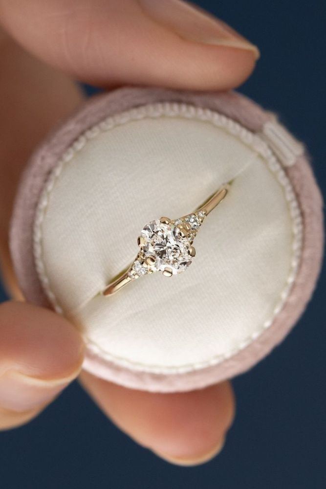 vintage engagement rings in rose gold