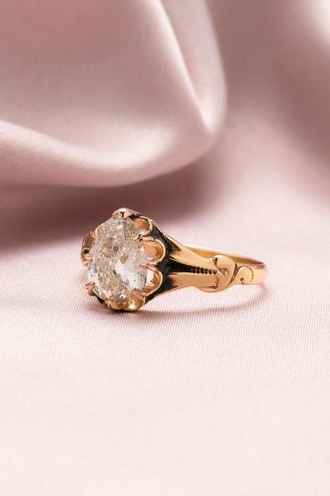 vintage engagement rings with amazing design