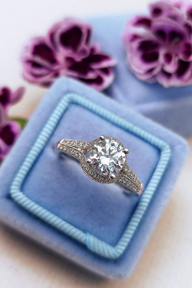 vintage engagement rings with round cut center stone rings